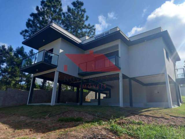 Casa à Venda com Terreno de 510m  no Capricórnio II em Caraguatatuba - SP