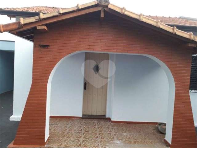 Casa com 3 quartos à venda em Centro - SP