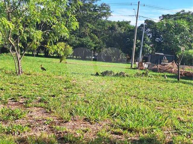 Loteamento à venda em Campos Ville - SP