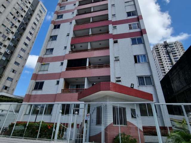 Apartamento para venda tem 117 metros quadrados com 3 quartos em Batista Campos - Belém - PA