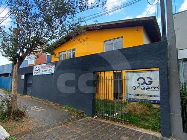 Casa para aluguel, 5 quartos, 1 suíte, 1 vaga, Centro - Ponta Grossa/PR