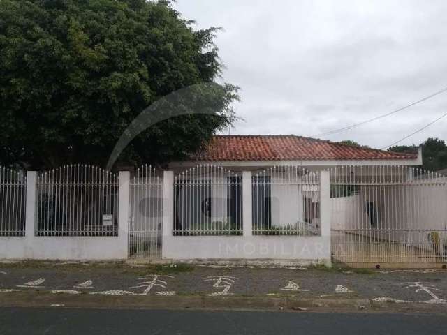 Casa à venda, 3 quartos, 1 suíte, 6 vagas, Uvaranas - Ponta Grossa/PR