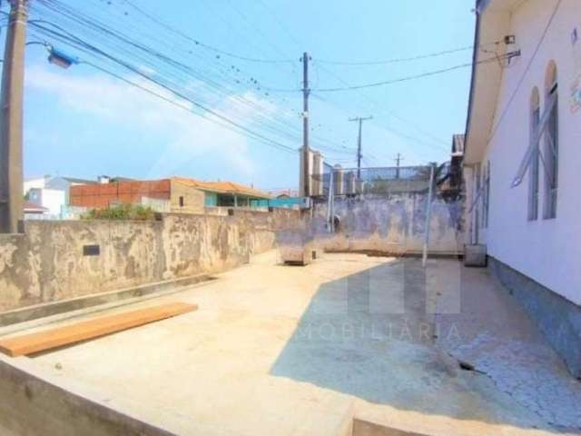 Casa à venda, 3 quartos, 1 suíte, 4 vagas, Contorno - Ponta Grossa/PR