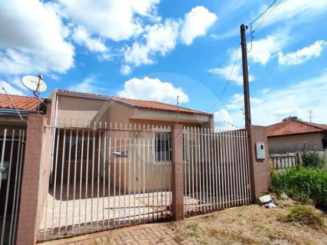 Casa com 2 quartos para locação no Bairro de Uvaranas