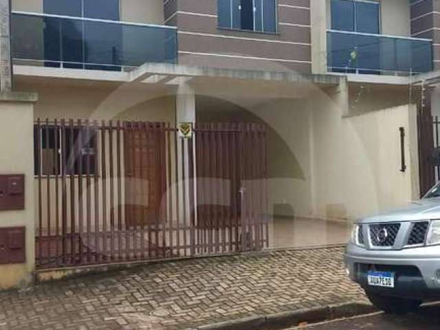 Sobrado à venda, 3 quartos, 1 suíte, 2 vagas, Oficinas - Ponta Grossa/PR