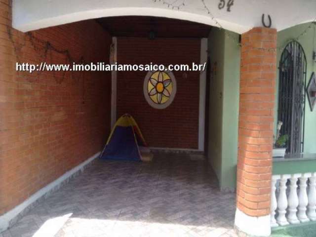 Casa térrea, Jardim Angela, financiável, piso frio, amplo quintal