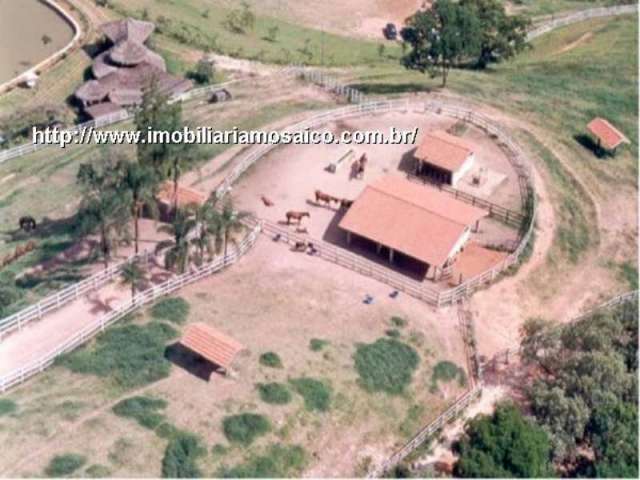 Rancho Dom Quixote, Jundiaí, chácara com total infraestrutura