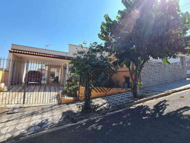 Casa Térrea, Construção Excelente, com 2 quartos, edícula grande à venda, 201 m² - Bairro Trujillo - Sorocaba/SP.