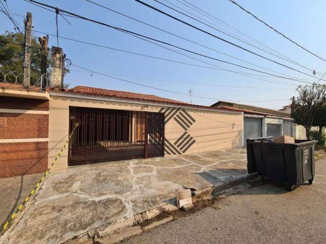 Casa com 3 quartos à venda, 228 m² por R$ 600 - Jardim Saira - Sorocaba/SP