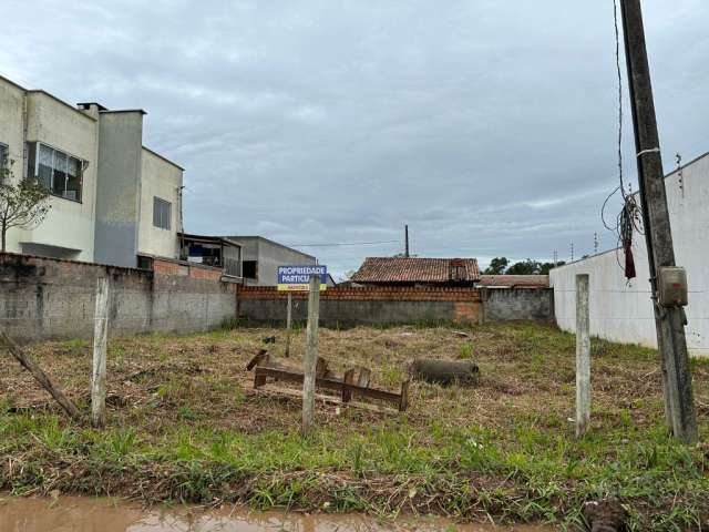 Terreno a  500 metros da praia