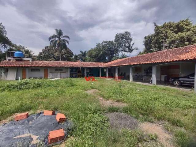 Chácara com 3 dormitórios à venda, 4040 m² por R$ 900.000,00 - Colinas do Mosteiro de Itaici - Indaiatuba/SP