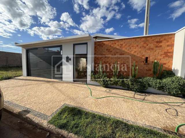 Casa para Venda em Brotas, Jardim Santa Amelia, 3 dormitórios, 1 suíte, 3 banheiros, 2 vagas