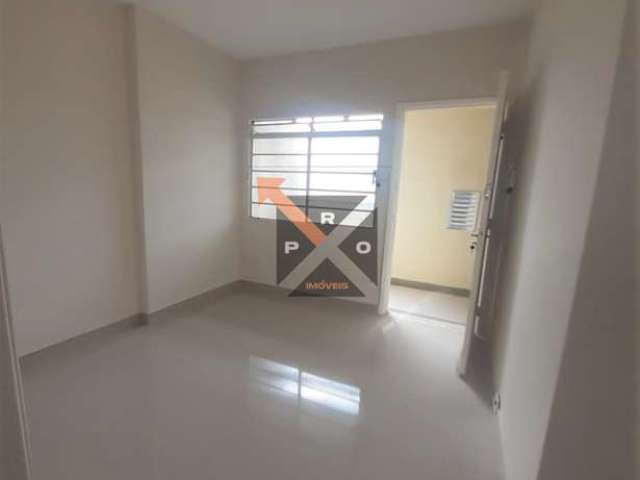 Excelente apto planta 45m² espaçõsa-sala-cozinha-lavanderia-dormitório-wc-a 10 min. caminhando em qualquer direção-metrô são joaquim-metrô liberdade