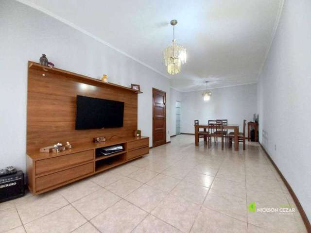 Casa com 3 dormitórios à venda, 206 m² por R$ 545.000,00 - Vila Queiroz - Araras/SP