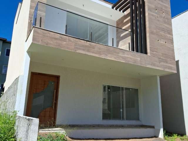 Casa 4/4 Com Suíte Master Lauro Ville