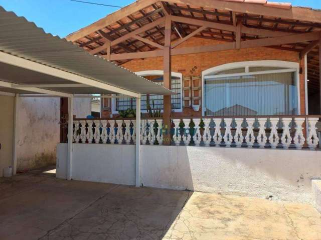 Casa com 3 dormitórios à venda, 160 m² por R$ 850.000,00 - Vila Bressani - Paulínia/SP