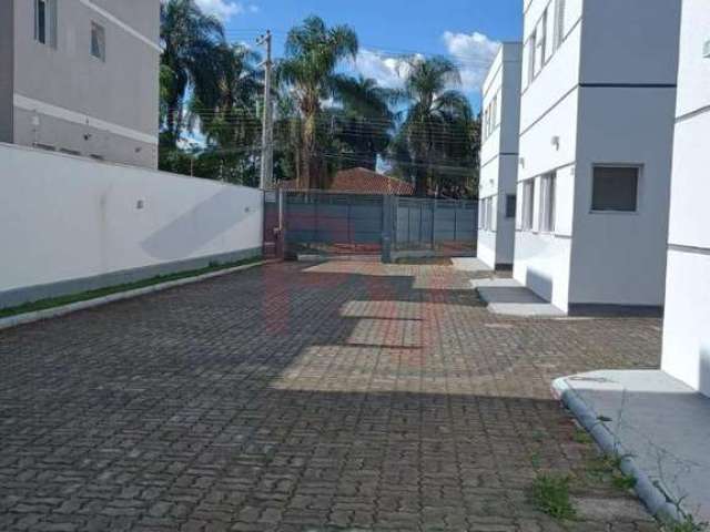 Casas de Vila para Locação em Atibaia, Loteamento Jardim Morumbi, 3 dormitórios, 1 suíte, 3 banheiros, 2 vagas