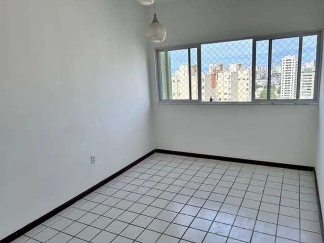 Apartamento na Vitória com 2|4 e 70M²