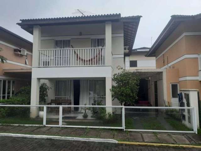 Casa em Stella Maris com 4|4, 02G e 124M²