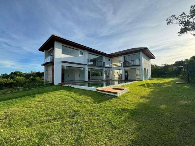 Casa Alto Padrão em Praia do Forte 5|4, 06G e 380M²