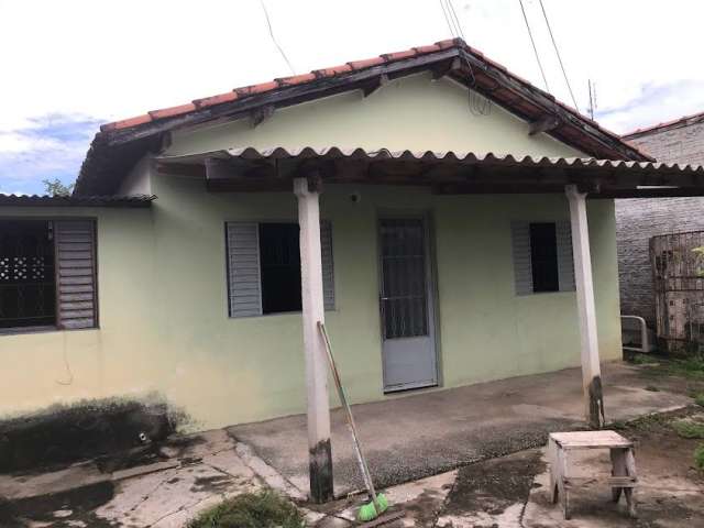 Casa com preço imperdível