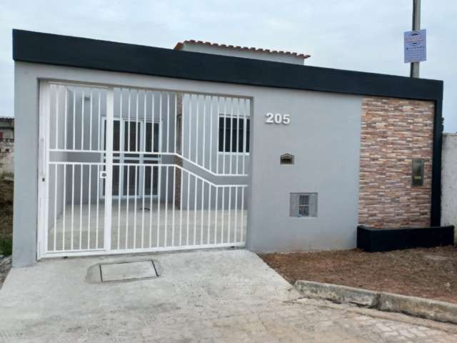 Casa com 2 quartos à venda na Zona Rural, Cachoeira Paulista , 170 m2 por R$ 255.000