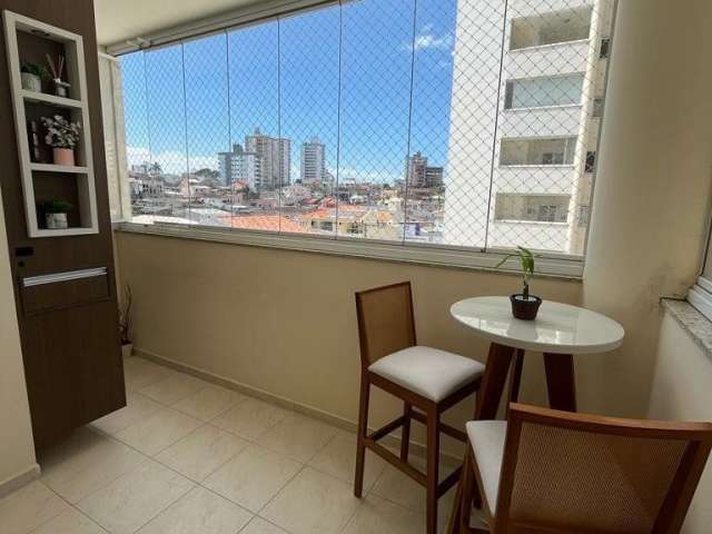 Apartamento 2 dormitórios Barreiros