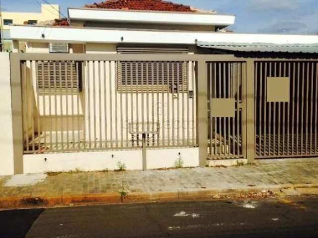 Comercial Casa em São José do Rio Preto