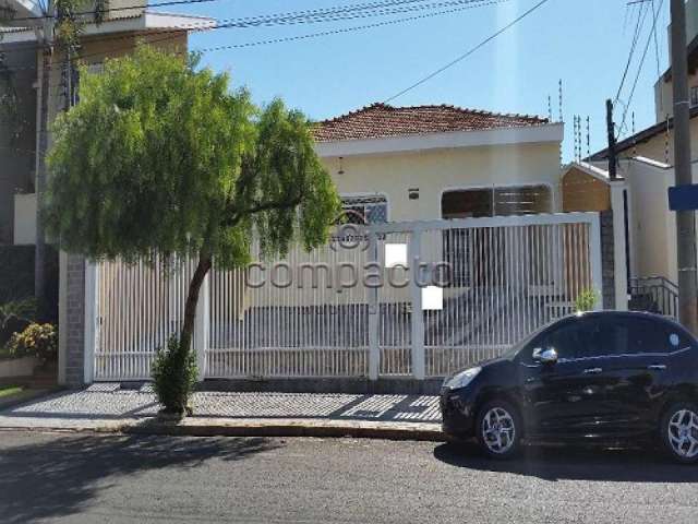 Comercial Casa em São José do Rio Preto