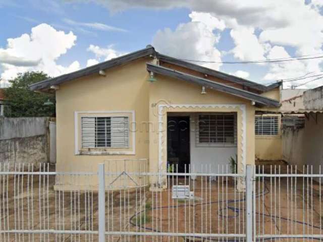 Casa Padrão em São José do Rio Preto