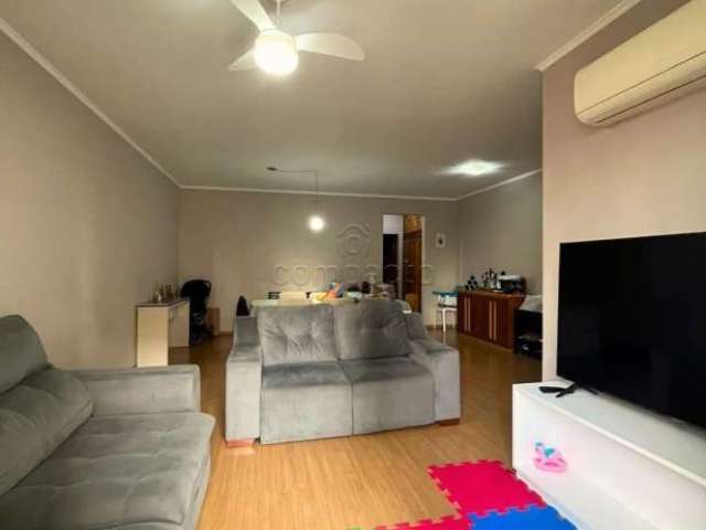 Apartamento Padrão