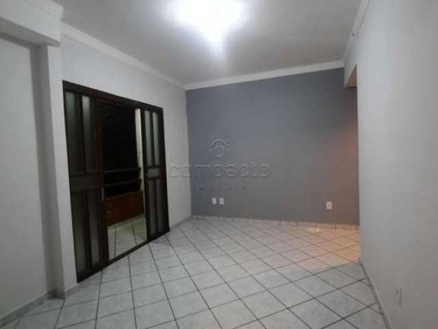 Apartamento Padrão