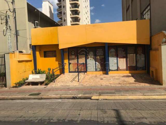 Comercial Casa em São José do Rio Preto