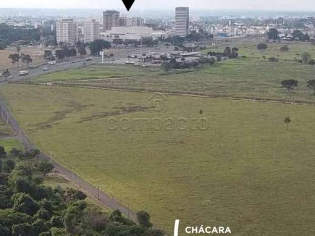 Comercial Casa em São José do Rio Preto