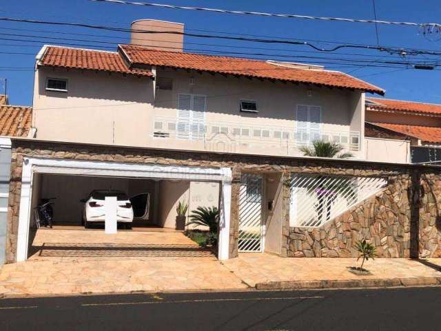 Casa Sobrado em São José do Rio Preto