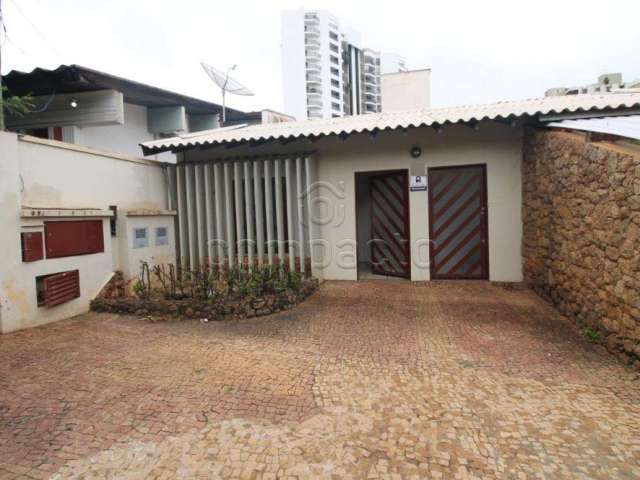 Comercial Casa em São José do Rio Preto