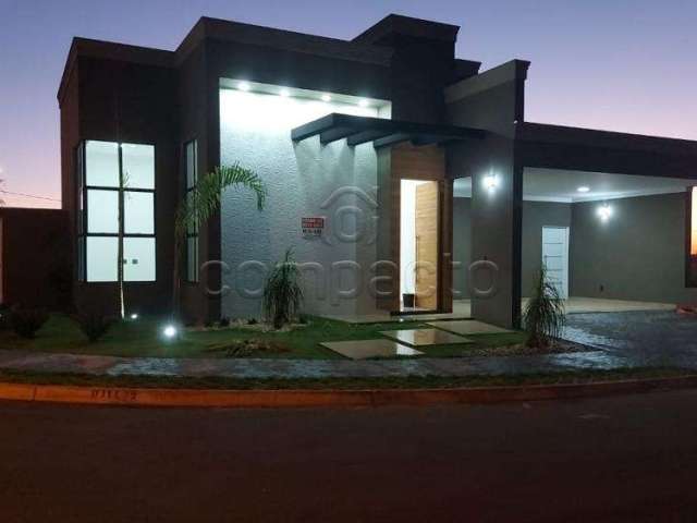 Casa Condomínio em Mirassol