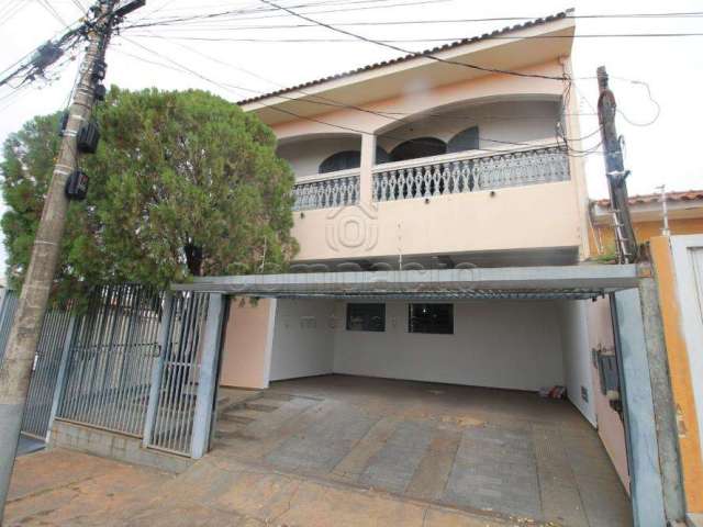 Casa Sobrado em São José do Rio Preto