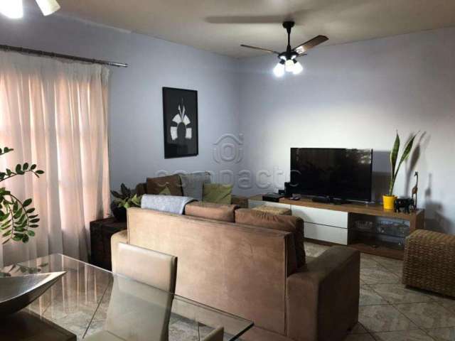 Apartamento Padrão em São José do Rio Preto