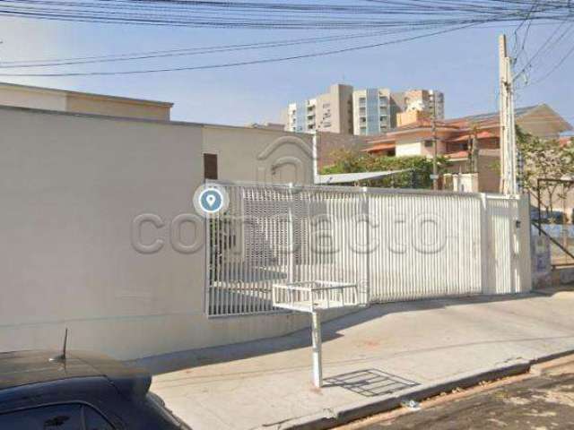 Comercial Casa em São José do Rio Preto