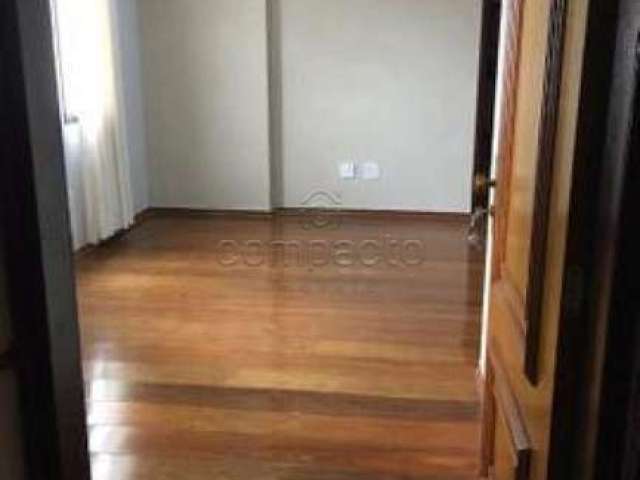 Apartamento Padrão em São José do Rio Preto