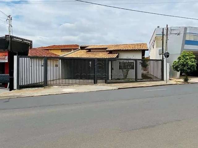 Comercial Casa em São José do Rio Preto