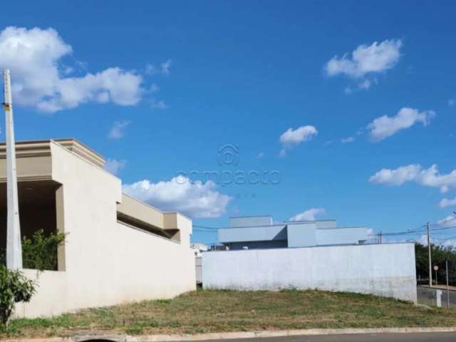 Terreno Condomínio em São José do Rio Preto