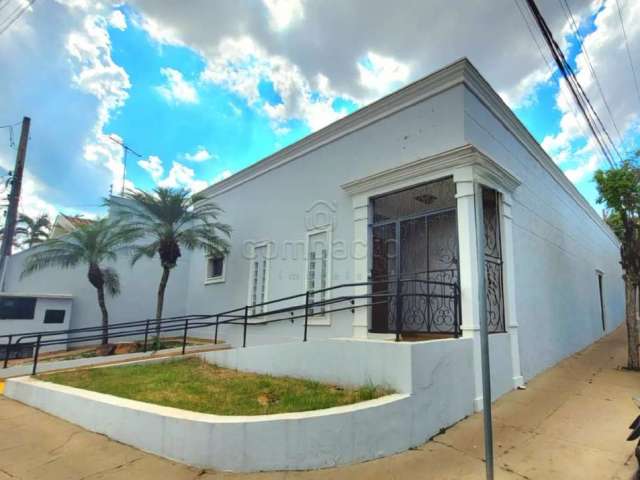 Comercial Casa em São José do Rio Preto