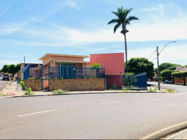 Comercial Casa em São José do Rio Preto