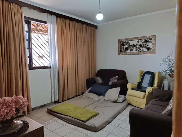 Casa à venda, 5 quartos, 1 suíte, 5 vagas, TRES BARRAS - CONTAGEM/MG