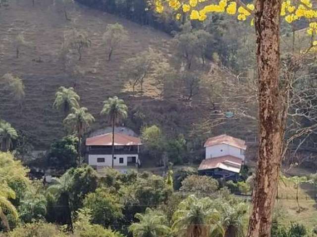 Sítio à venda, 4 quartos, 1 suíte, Bom Jardim - RIO MANSO/MG