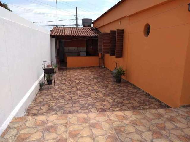 Casa à venda, 3 quartos, 1 suíte, 4 vagas, Vila Cristina - BETIM/MG