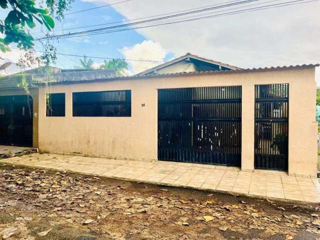 vendo linda casa no conjunto Medice, aceita financiamento