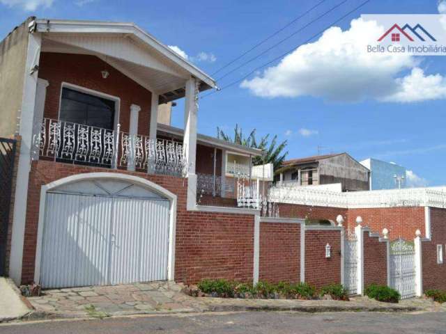 Casa com 3 dormitórios à venda, 350 m² por R$ 1.050.000 - Jardim São Cristóvão - Bragança Paulista/SP